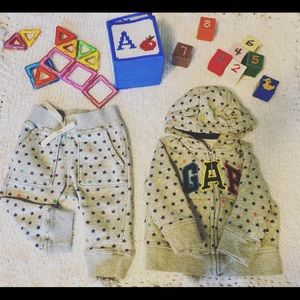 Gap baby boy matching set.
